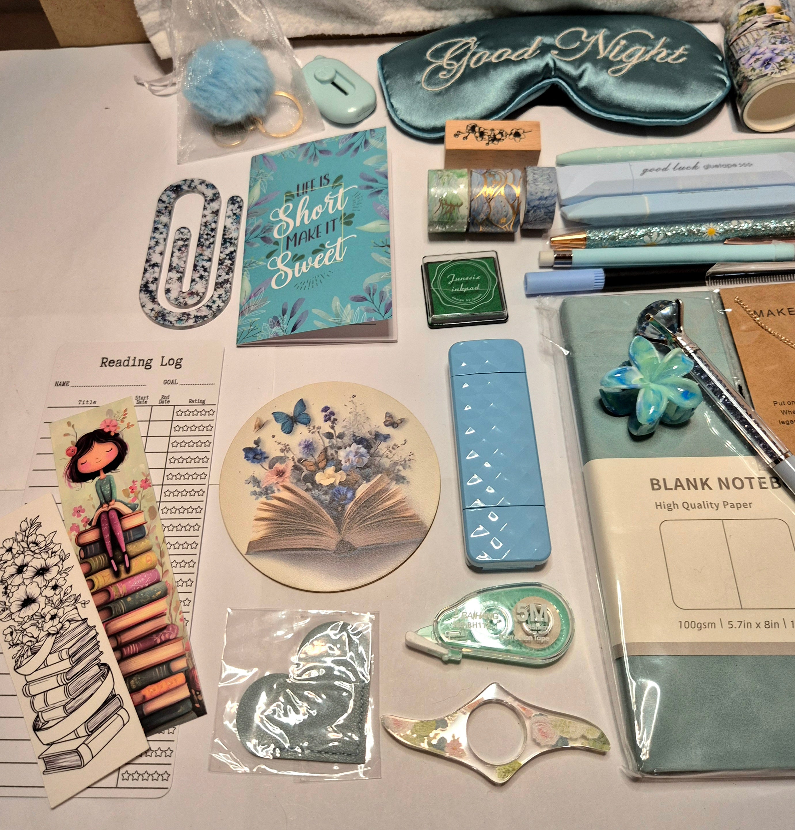 Deluxe Cozy Bookish Experience Box ✨ (Limited Edition – Only 1 Available)