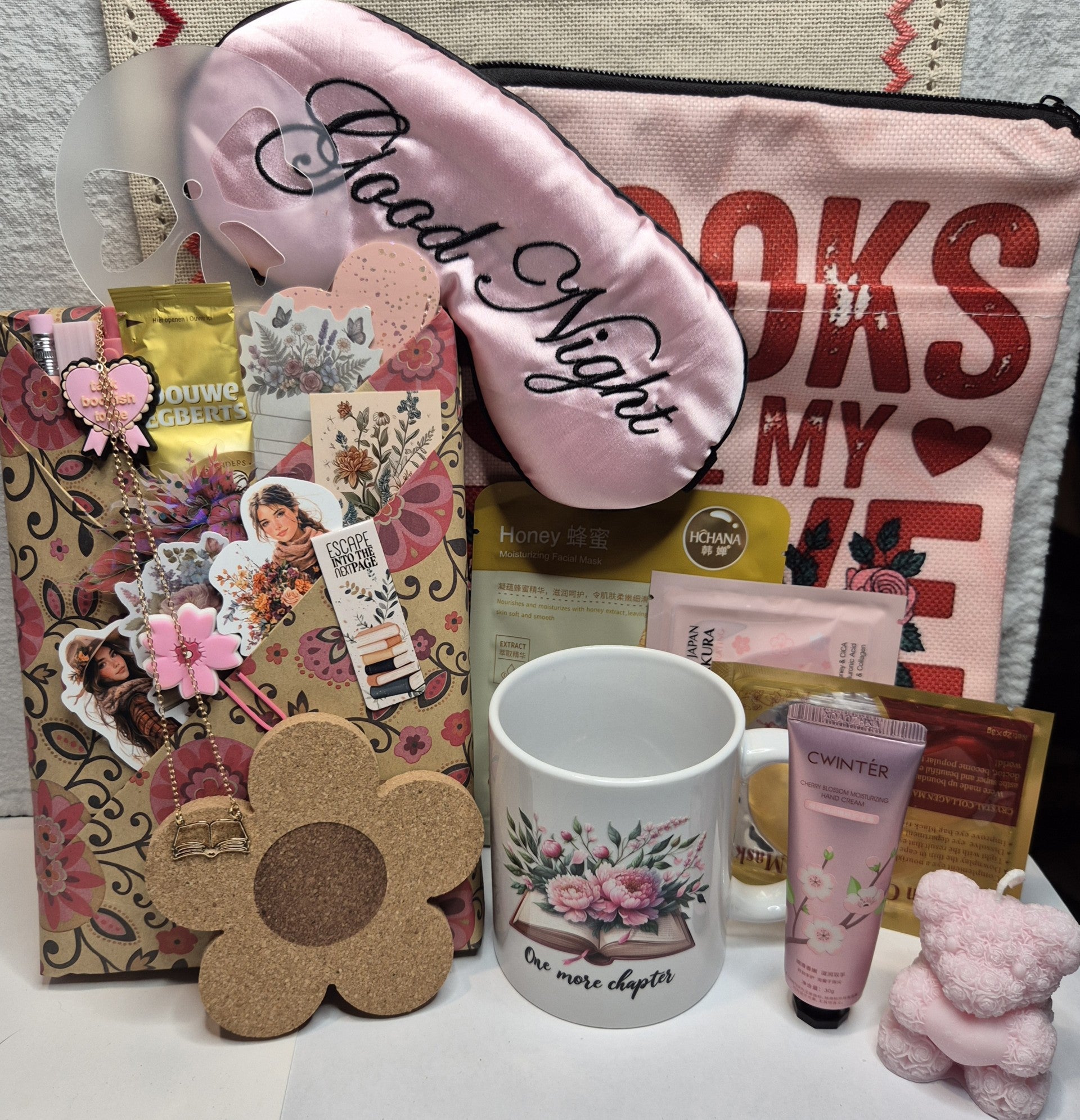 ☕📚 A Cup, A Book & Me Time Box ✨